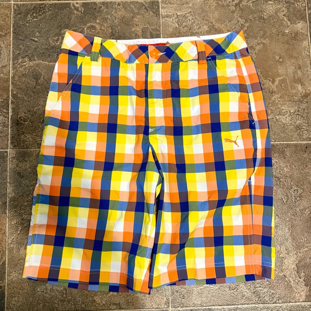 PUMA GOLF SHORTS